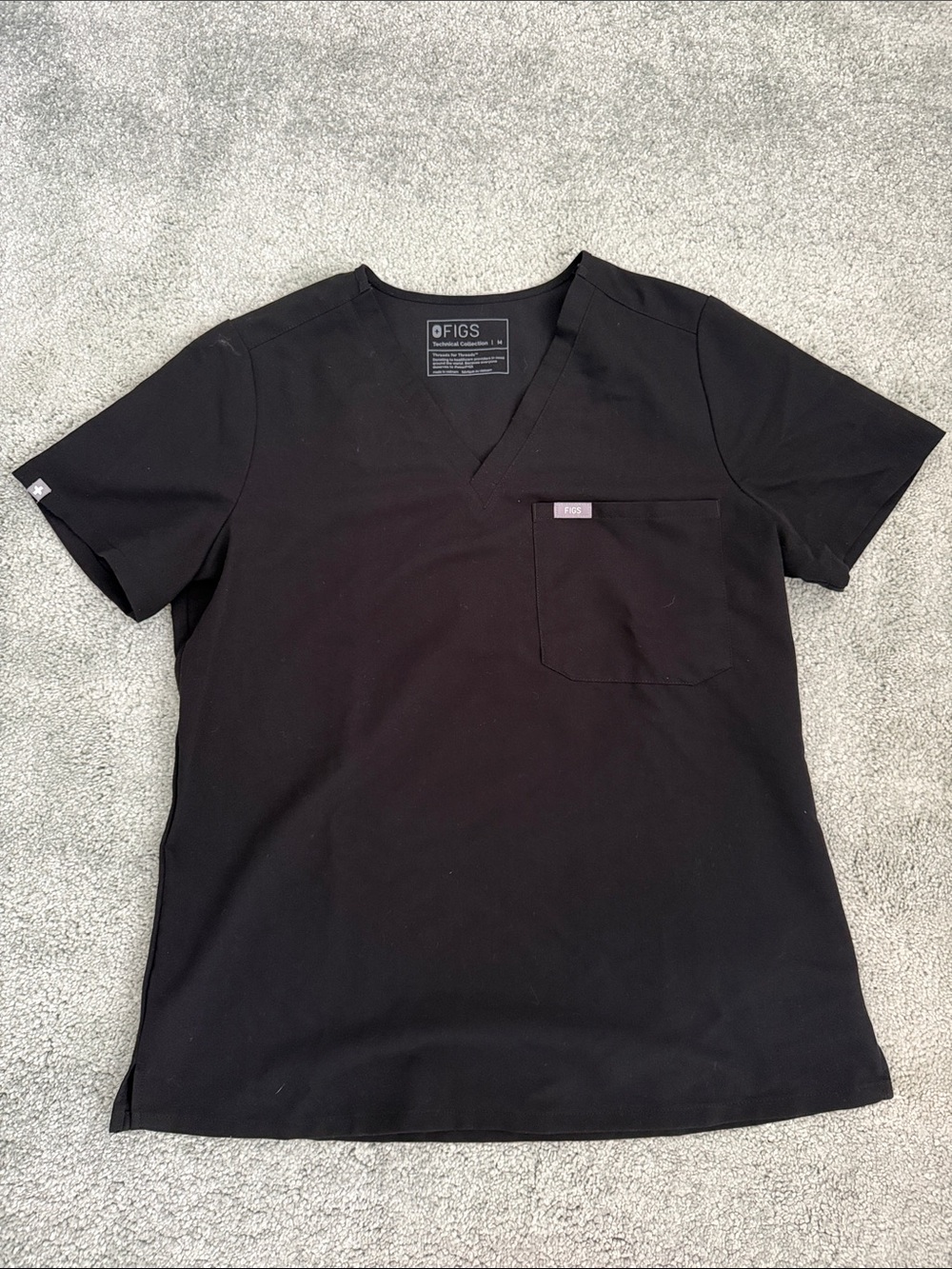FIGS Women’s Caterina Top Black
